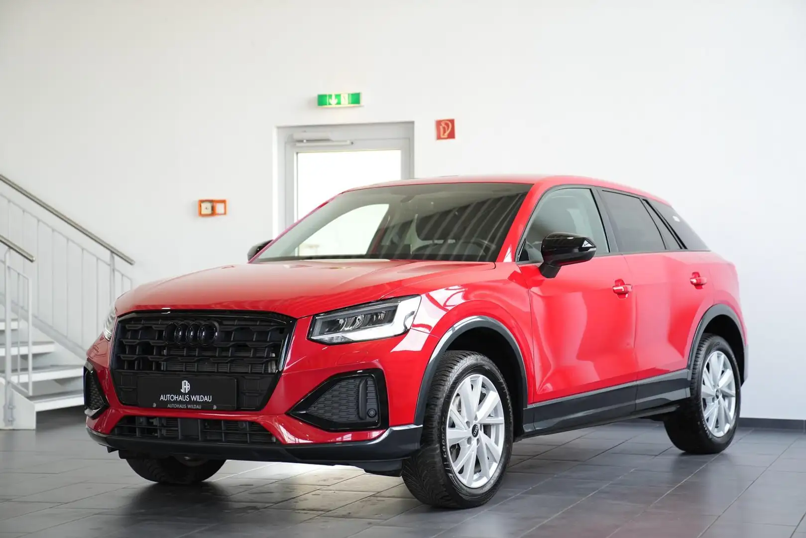 Audi Q2 35 TFSI advanced *1. HAND*AUTOMATIK*KLIMA* Rot - 2