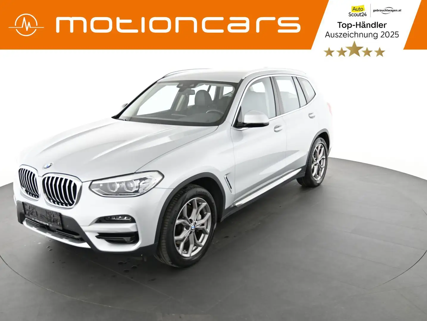 BMW X3 2.0 XDrive30i Aut. Silber - 1