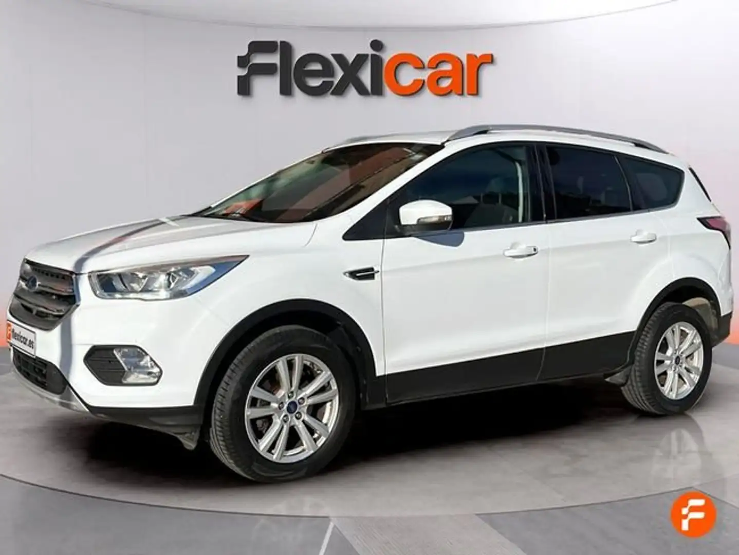 Ford Kuga 1.5 EcoB. Auto S&S Trend+ 4x2 120 Weiß - 2