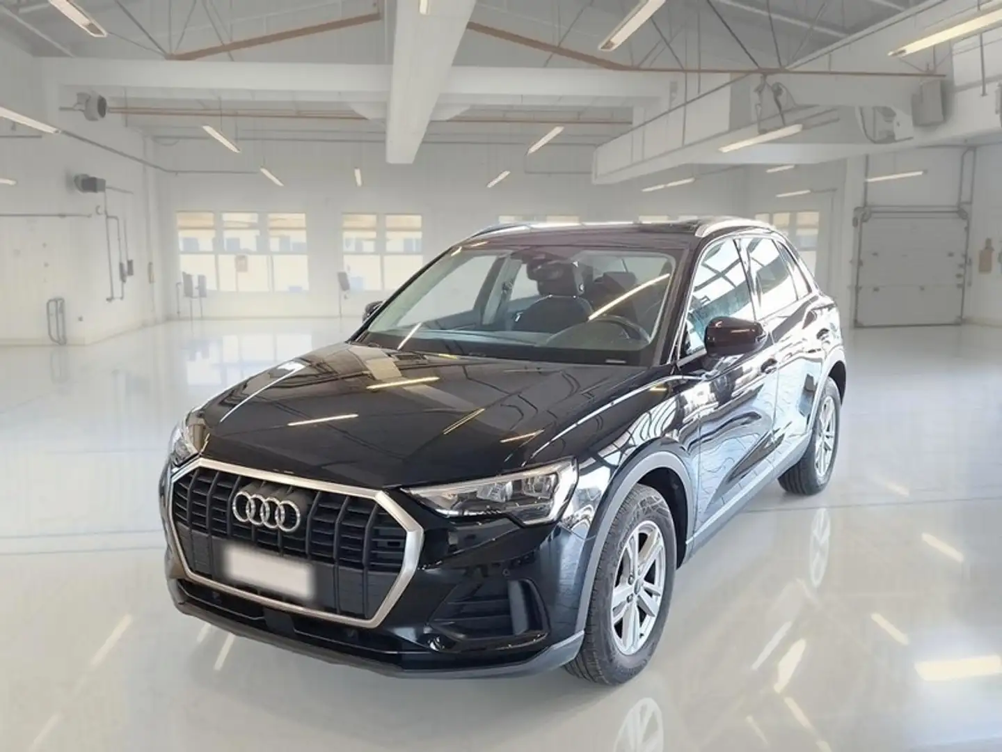 Audi Q3 35 TDI Business - 1