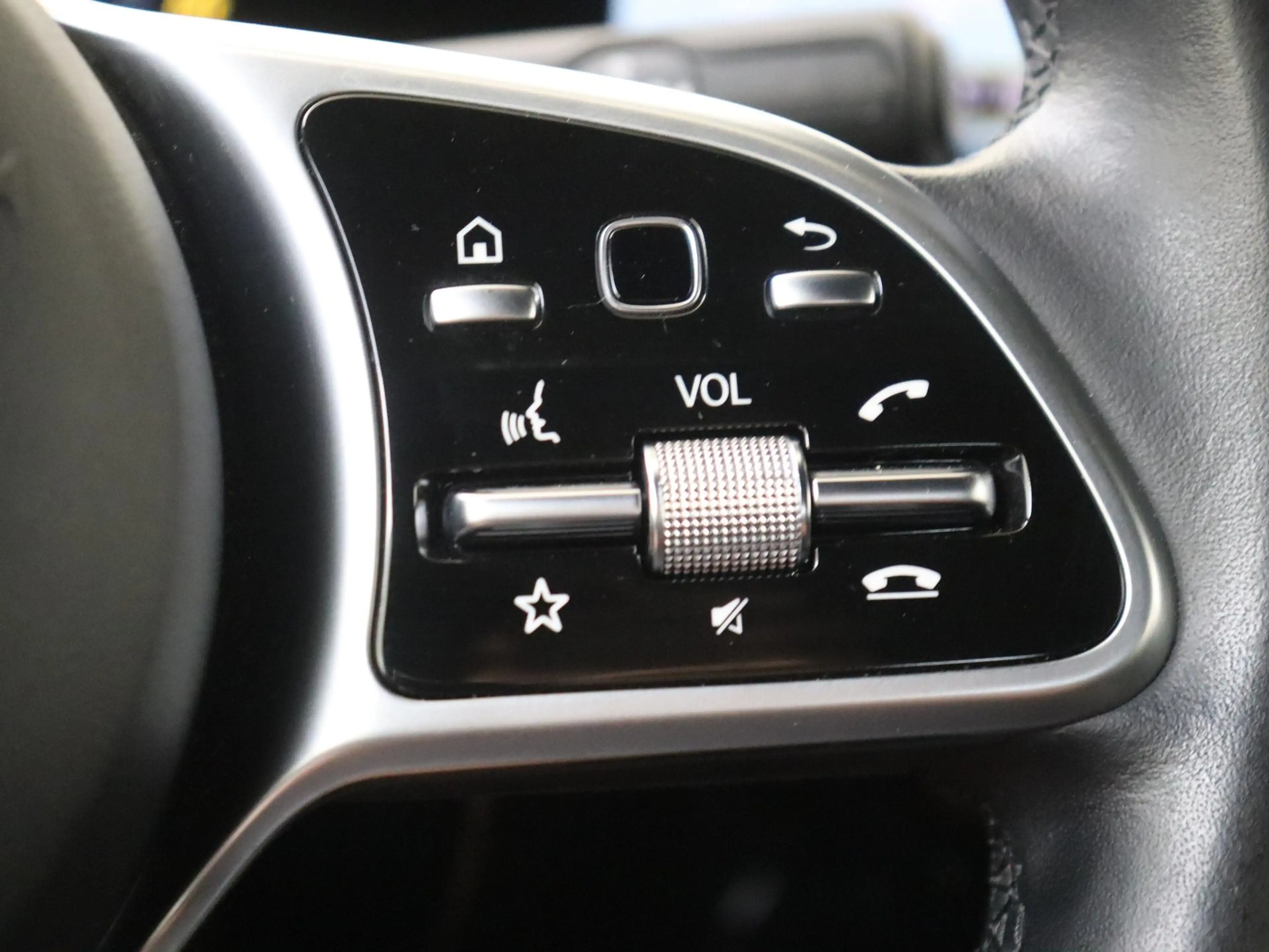 Mercedes-Benz CLA 180 Luxury Line | Wordt Verwacht | Stoelverwarming | A — photo 14