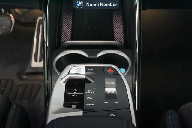 BMW X1 view 12