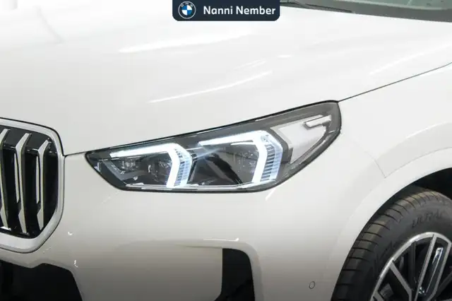 BMW X1 view 5