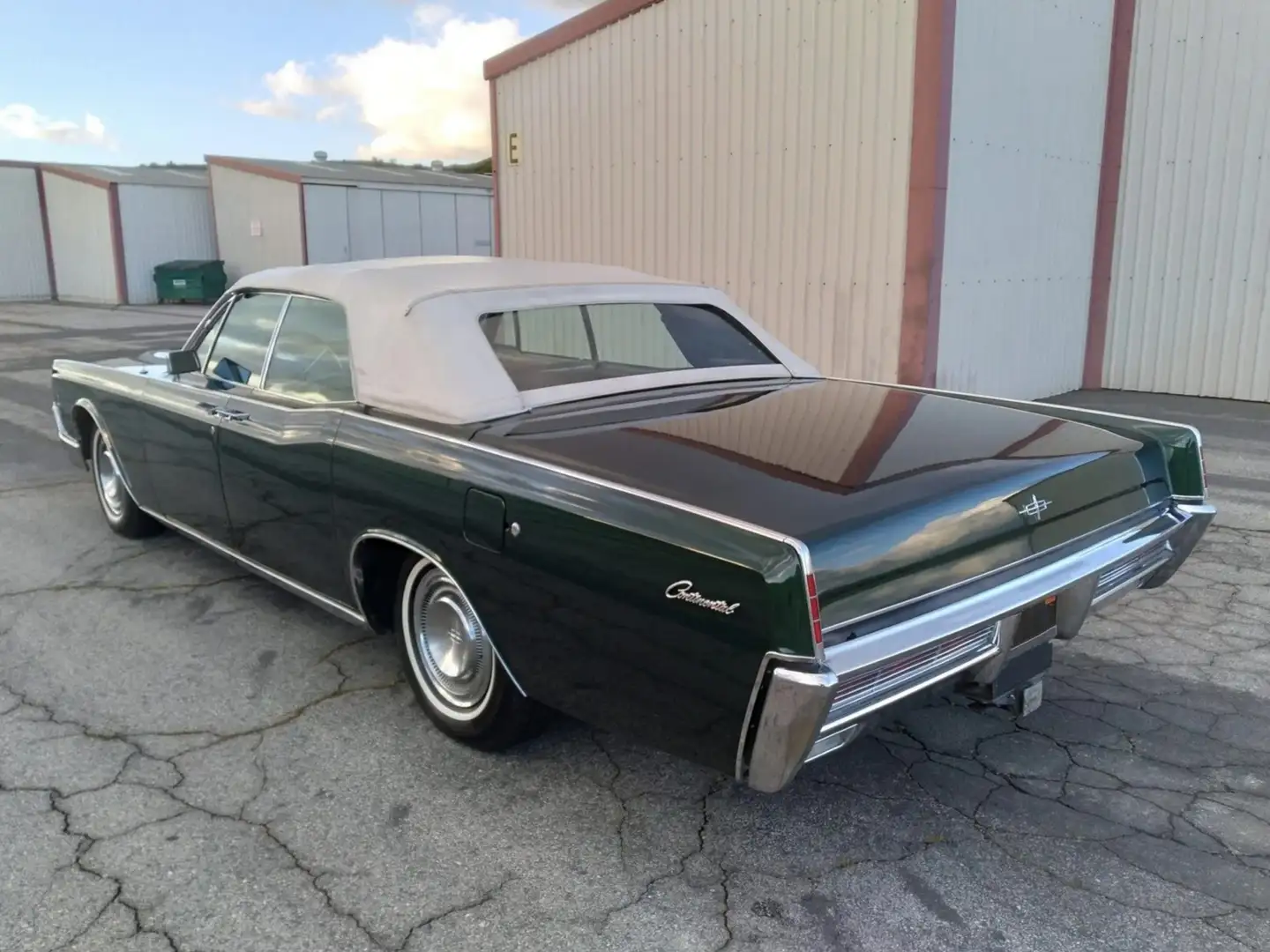 Lincoln Continental Vert - 2