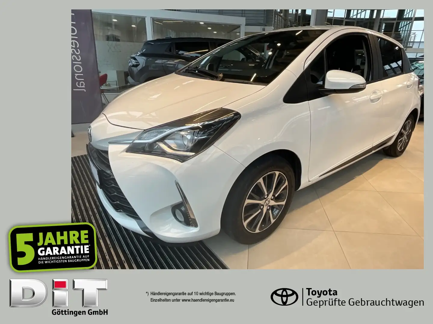 Toyota Yaris 1.5 Y20 Club Navi+SHZ+Fernlichtass.+Kam. Weiß - 1