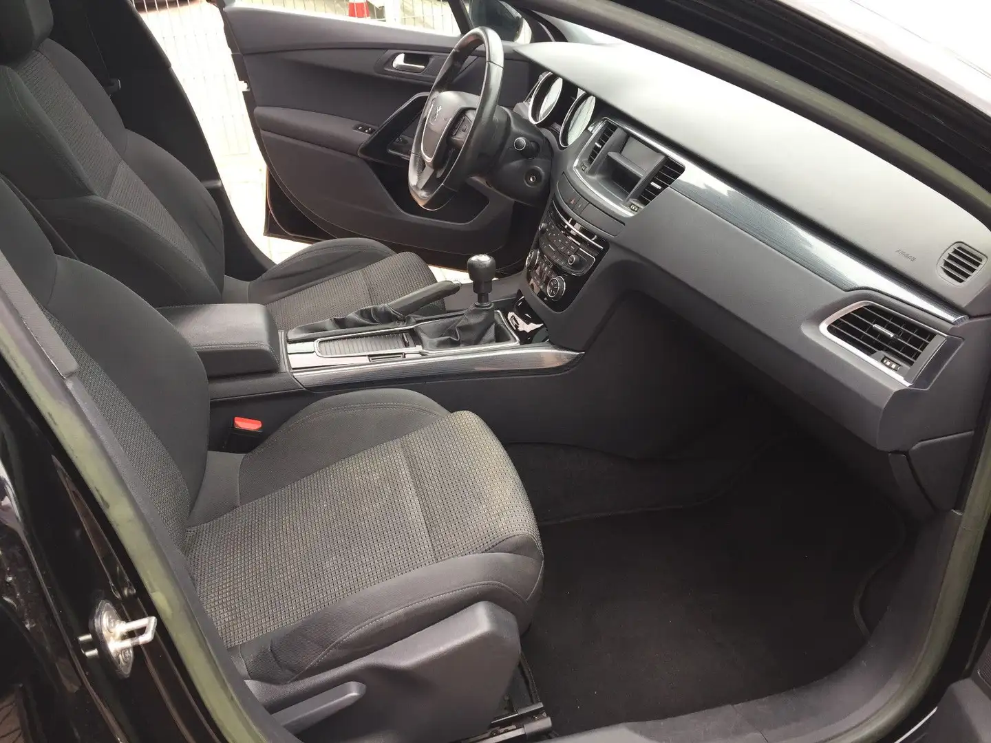 Peugeot 508 SW Active Panoramadach Schwarz - 2