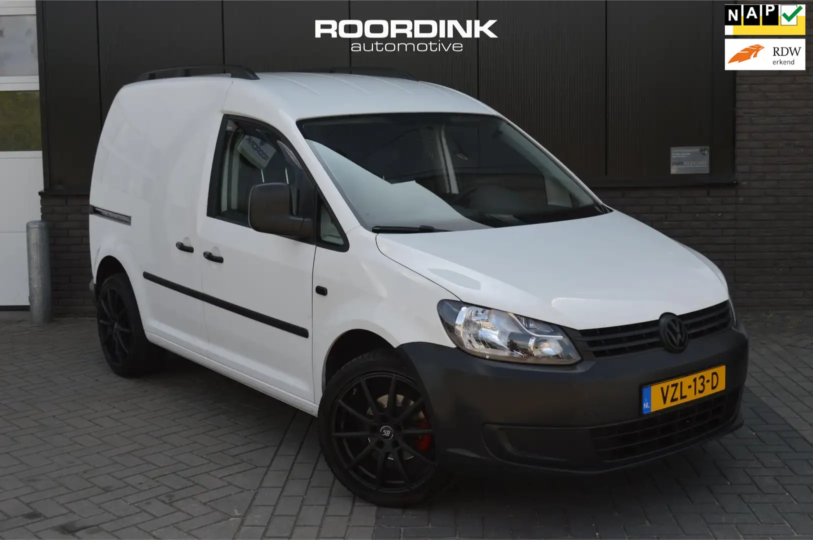 Volkswagen Caddy Benzine|BTW/BPM vrij|Carplay|Trekhaak Wit - 1