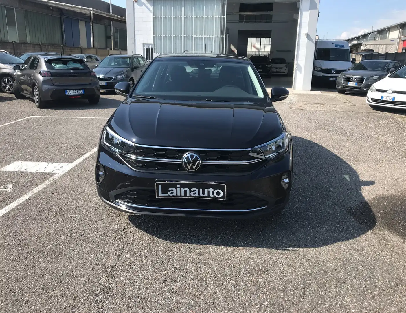 Volkswagen Taigo 1.0 TSI 95 CV LIFE Noir - 2