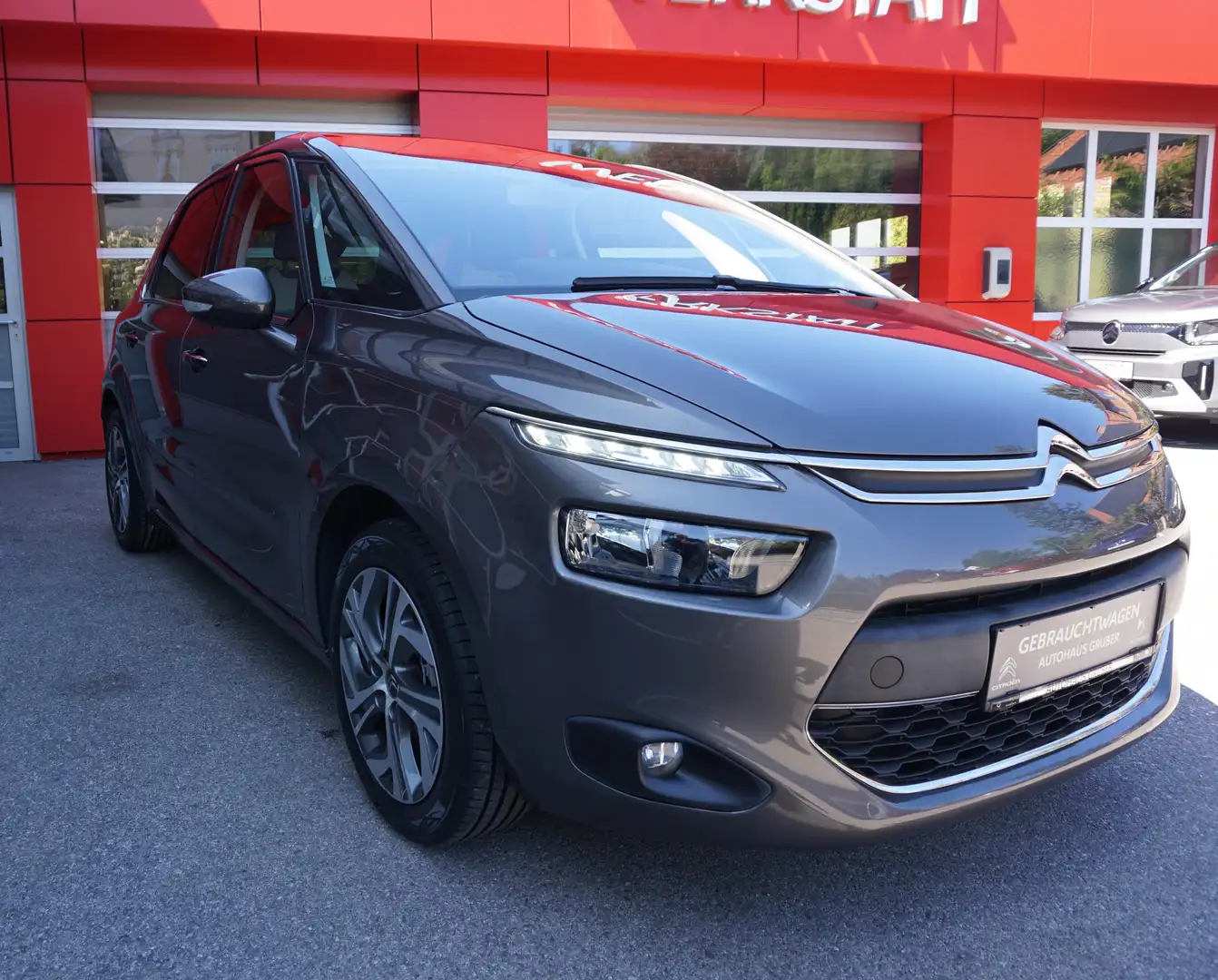 Citroen C4 Picasso PT130 Selection Braun - 2