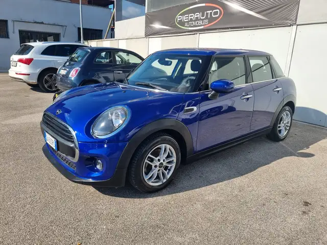 MINI One Mini IV F55 5p 5p 1.5 75cv