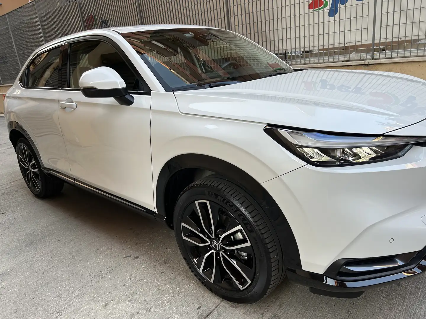 Honda HR-V 1.5 hev Advance ecvt PLATINUM WHITE Bianco - 2