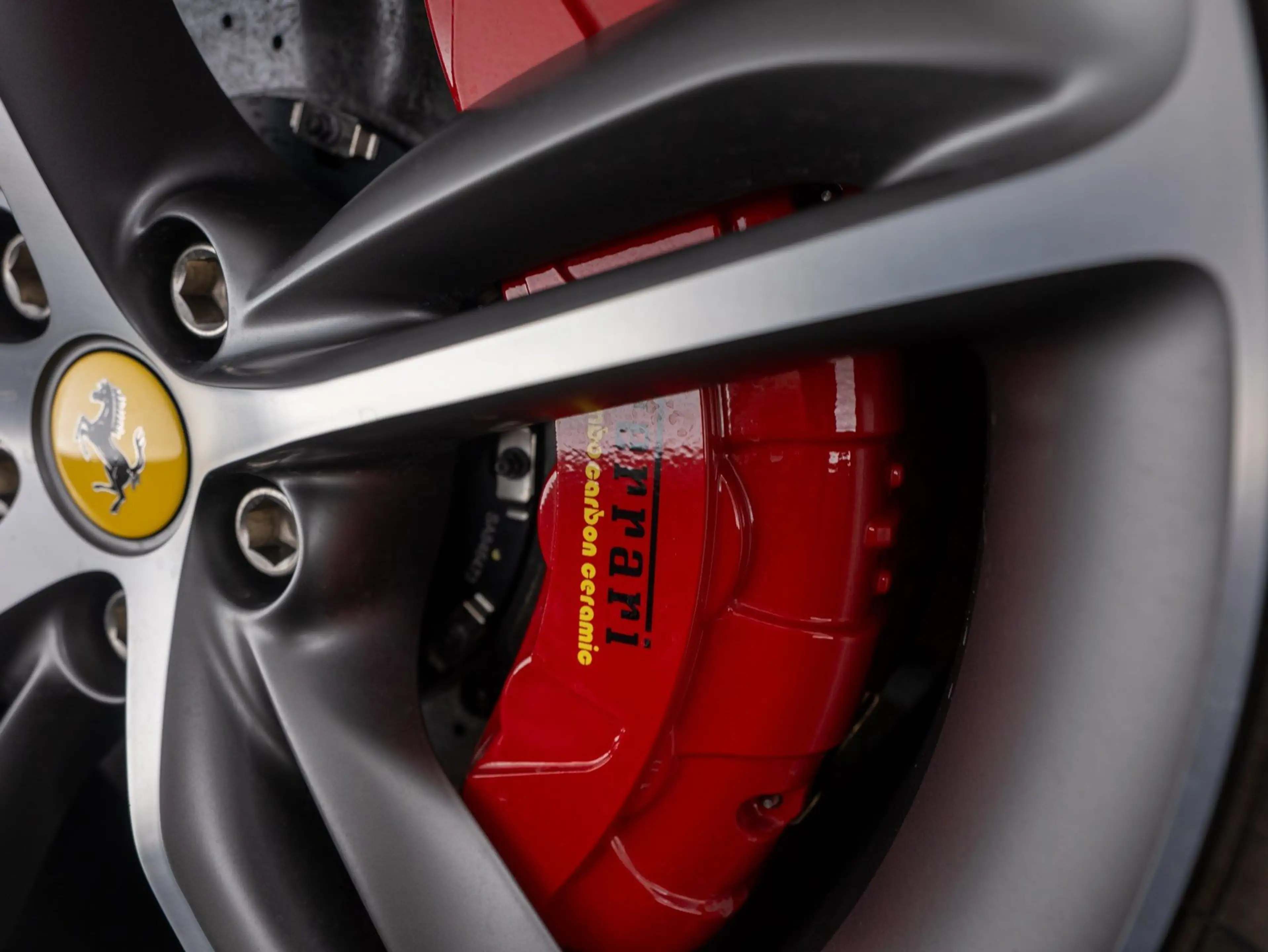 Ferrari 296 GTB — photo 12
