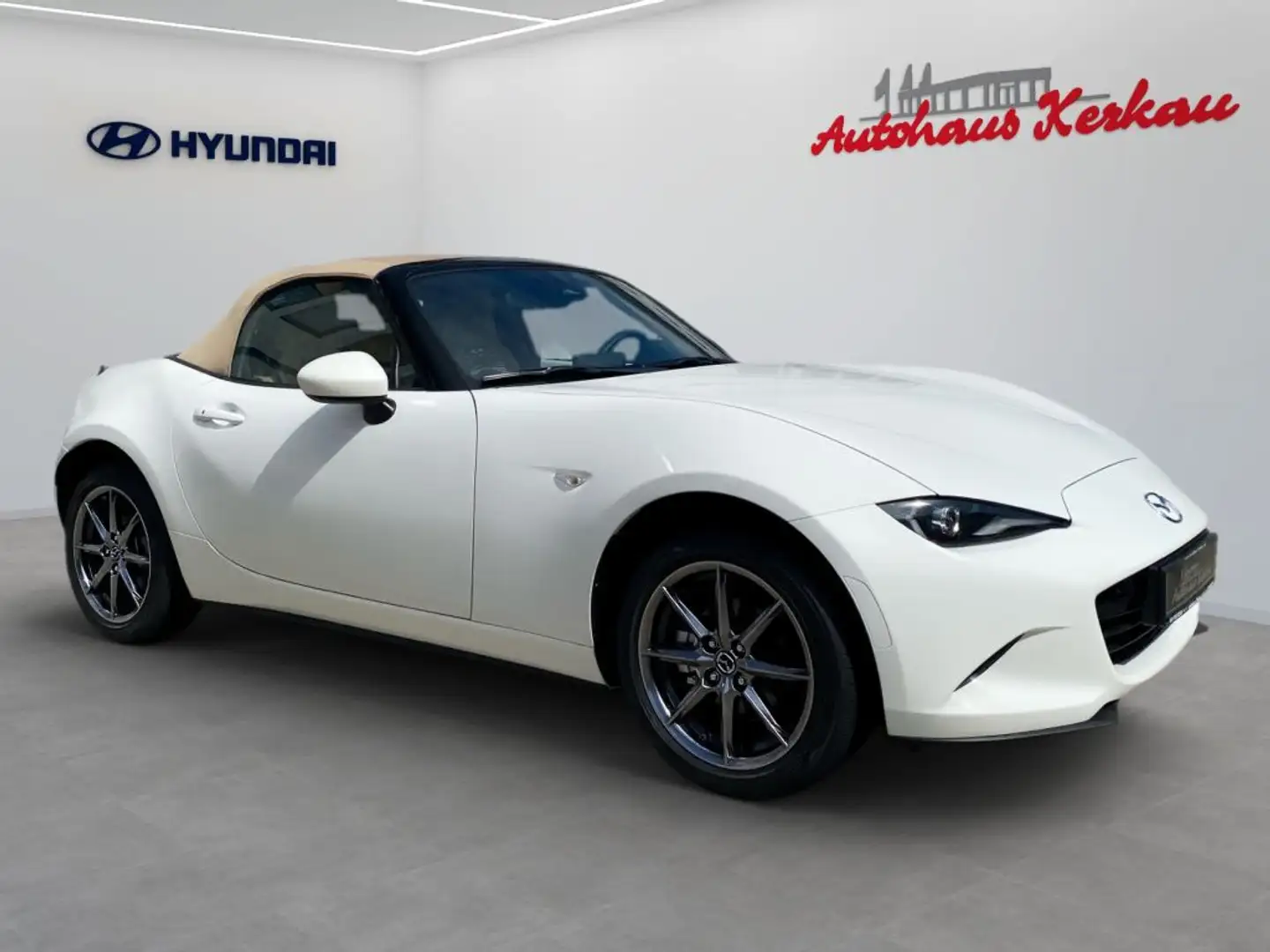 Mazda MX-5 RF SKYACTIV-G 1.5 Kazari +TZ+LED+Leder Weiß - 2
