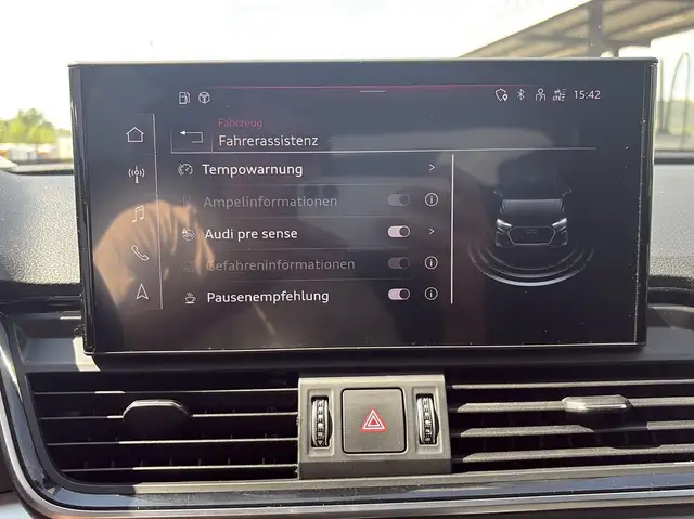 Audi Q5 view 22