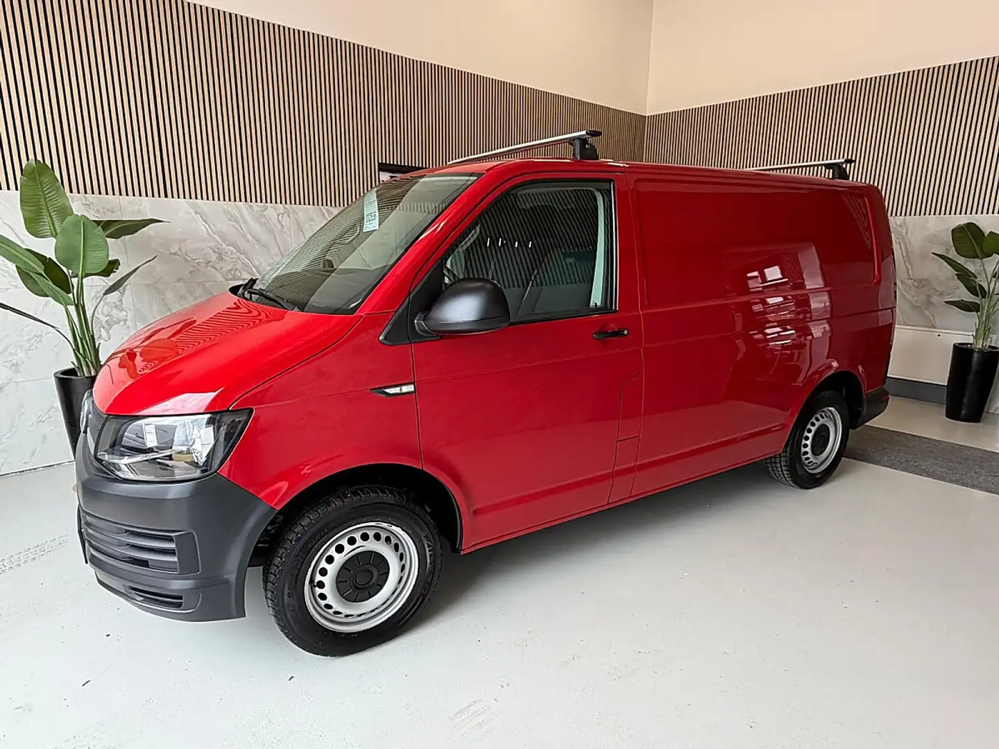 Volkswagen T6 Transporter T6 Transporter KR HK 2,0 TDI DSG AHK, 1.Besitz... Rot - 2