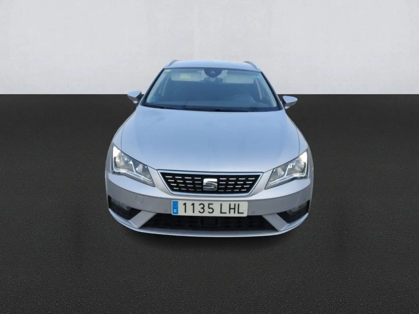 SEAT Leon ST 1.5 TSI S&S Xcellence 130 Grau - 2