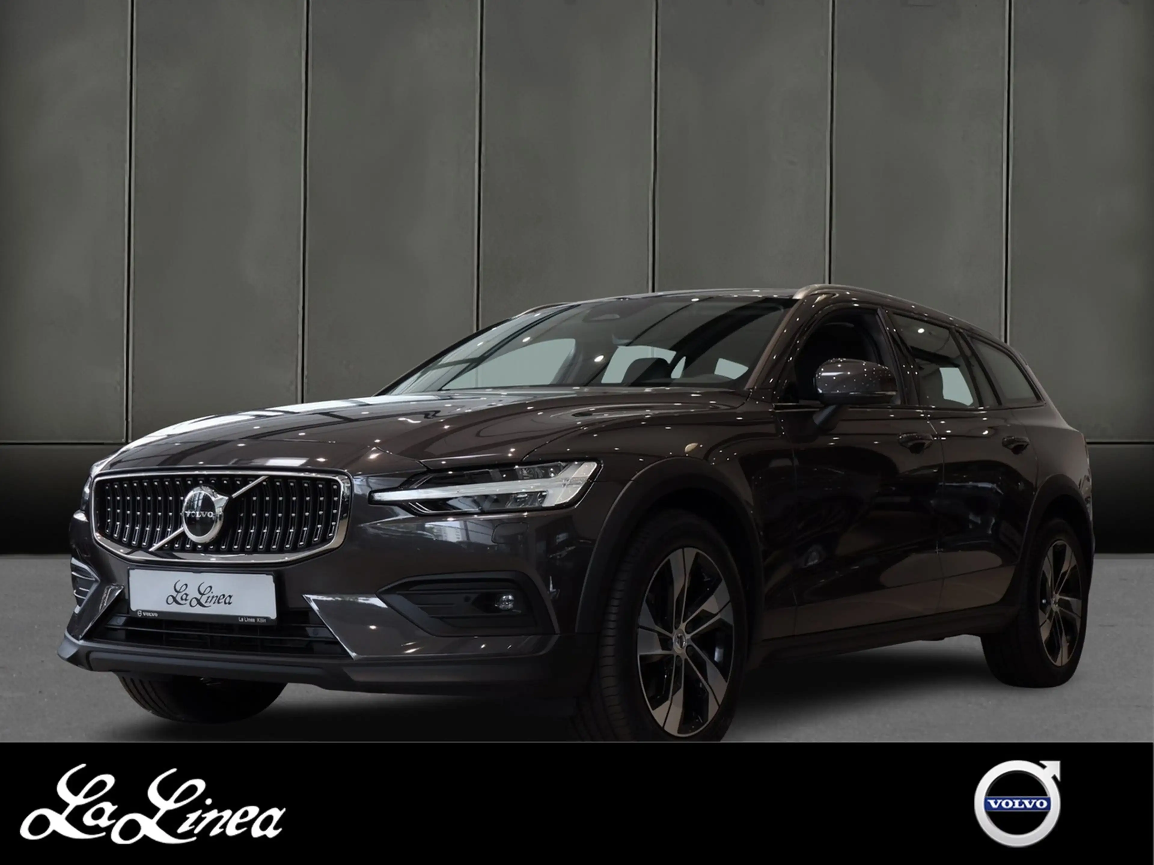 Volvo V60 Cross Country B4 (D) Plus AWD NP:67.550,-//AHK/Voll-LED/Pilot...