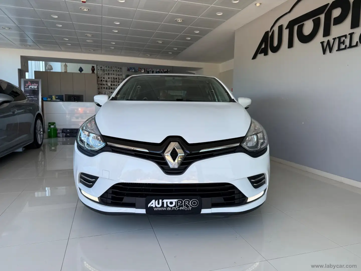 Renault Clio dCi 8V 75CV 5p. Moschino Zen Bianco - 1