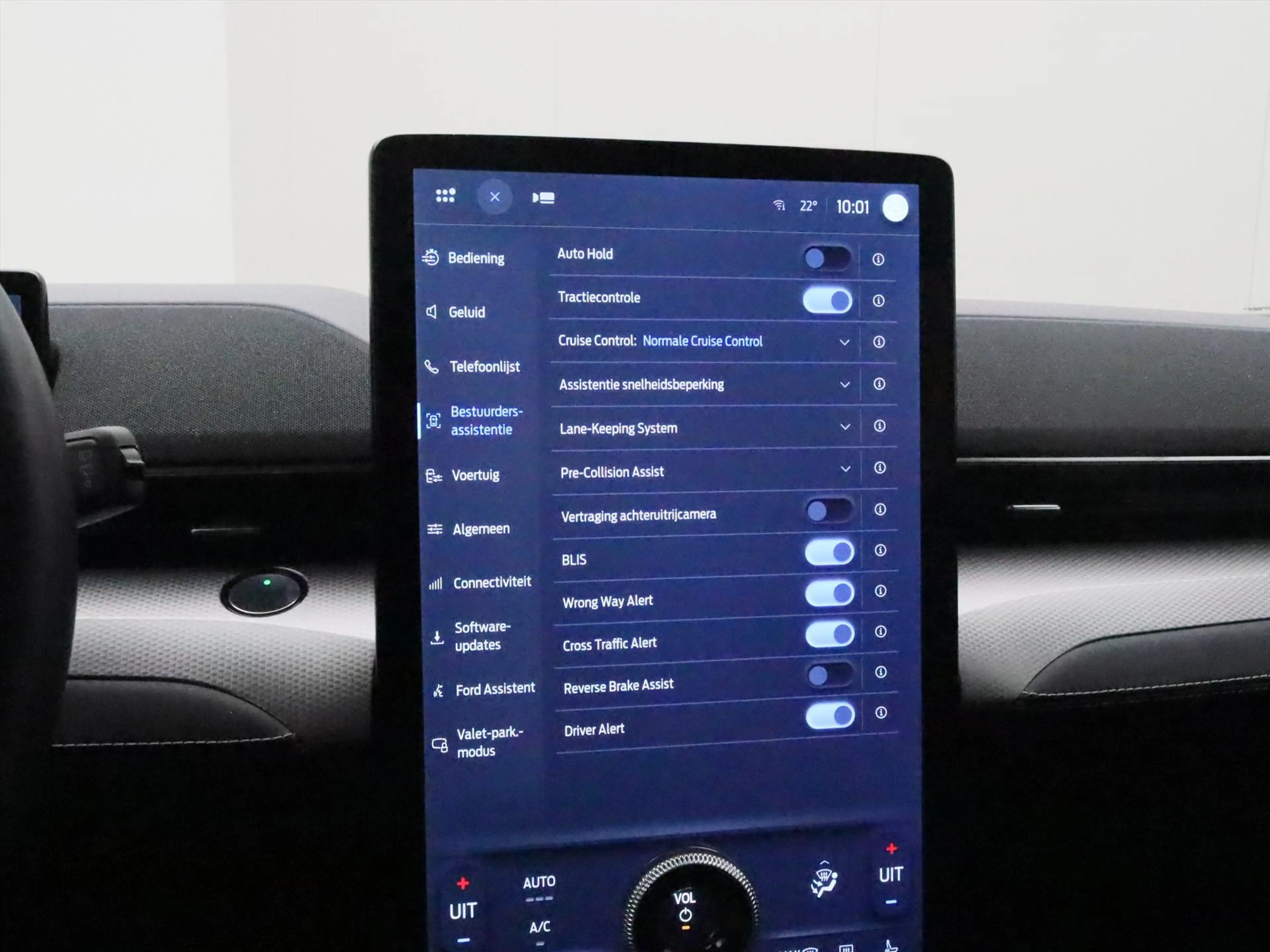 Ford Mustang Mach-E 75kWh 258pk RWD 96% Soh [ LEDER+CARPLAY+STOEL/STUU — photo 27