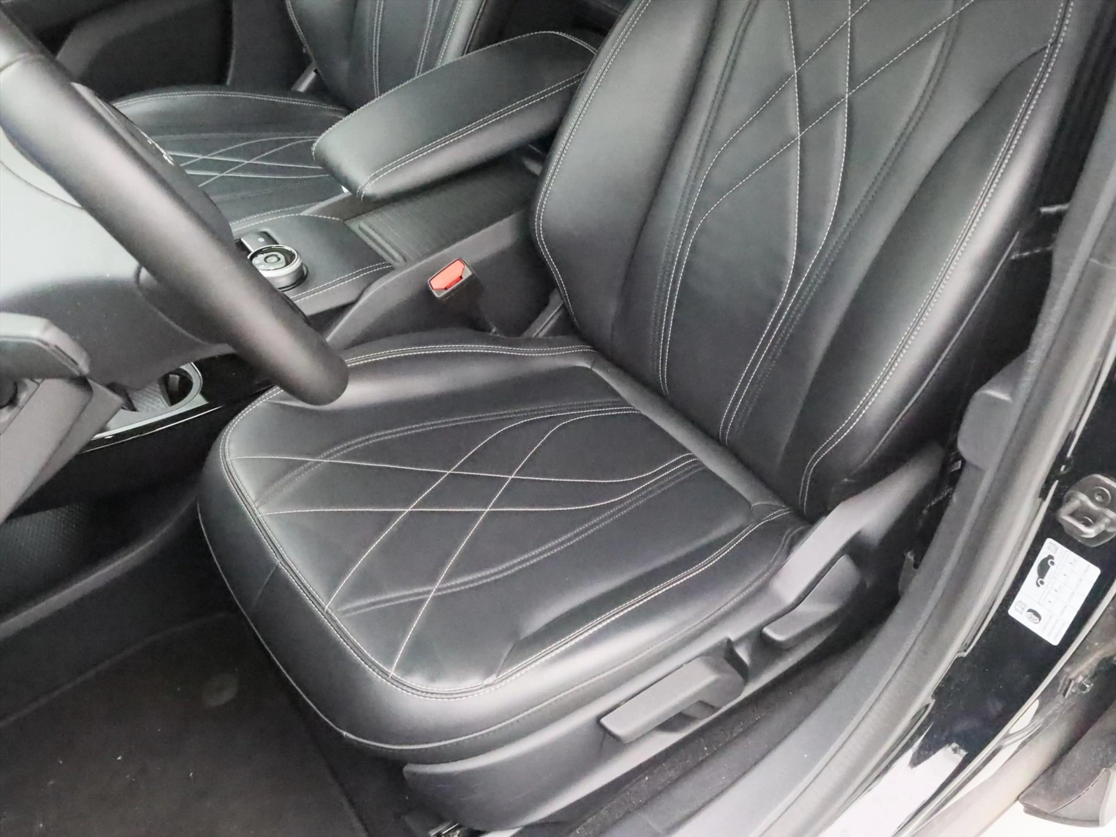 Ford Mustang Mach-E 75kWh 258pk RWD 96% Soh [ LEDER+CARPLAY+STOEL/STUU — photo 17