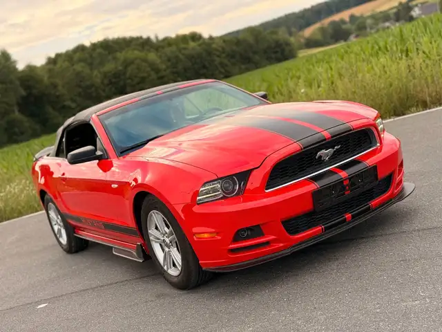 Ford Mustang 3.7l Cabrio mit wenig KM