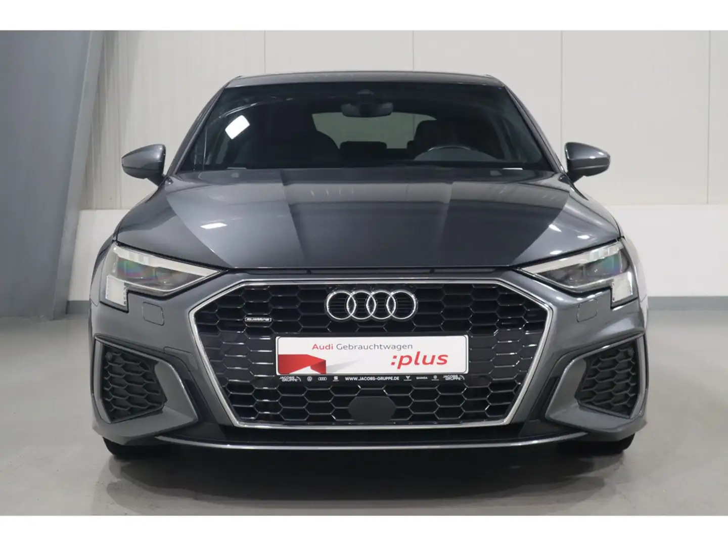 Audi A3 Sportback 40 TDI quattro S line B&O*Matrix*AHK * Grau - 2
