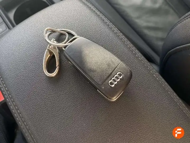 Audi Q3 2019, foto 27