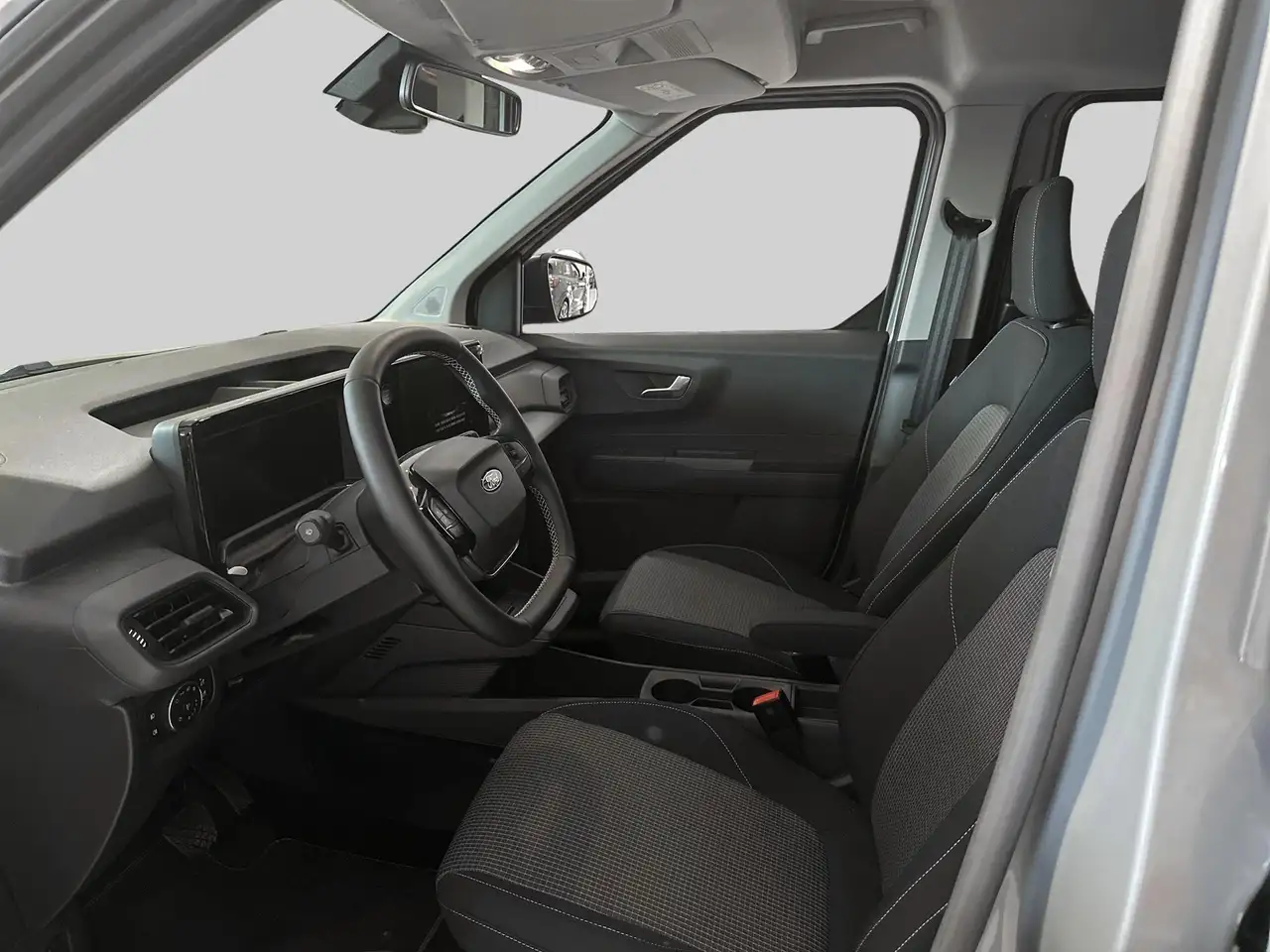 Ford Tourneo Courier 2026 — фото 8