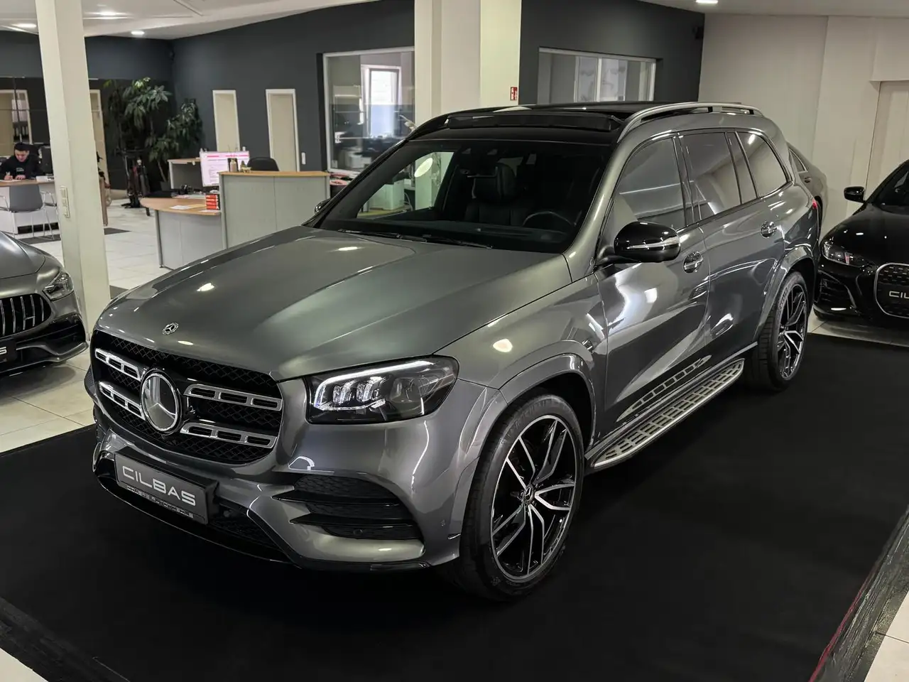 Mercedes-Benz GLS 400