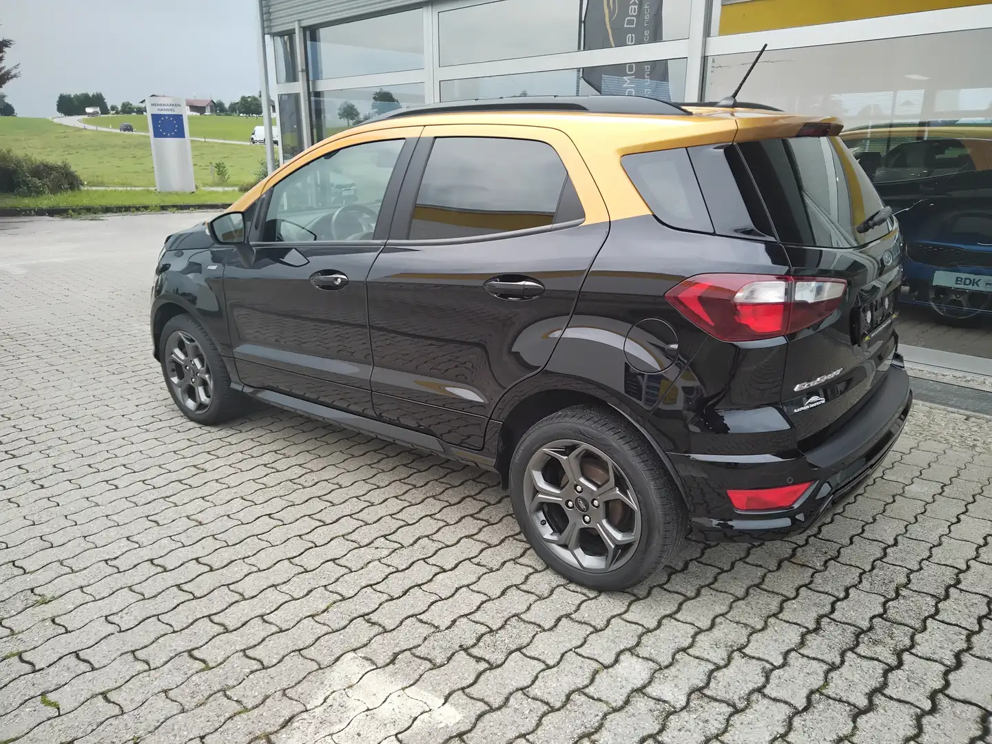 Ford EcoSport 1.0 EcoBoost ST-LINE Schwarz - 1