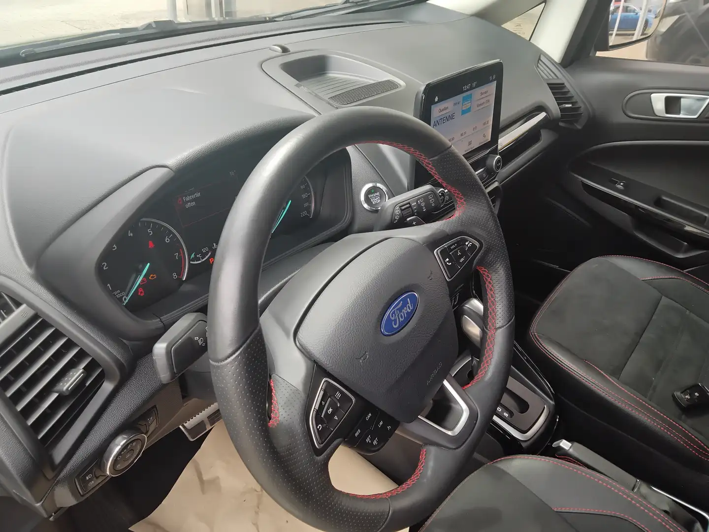 Ford EcoSport 1.0 EcoBoost ST-LINE Schwarz - 2