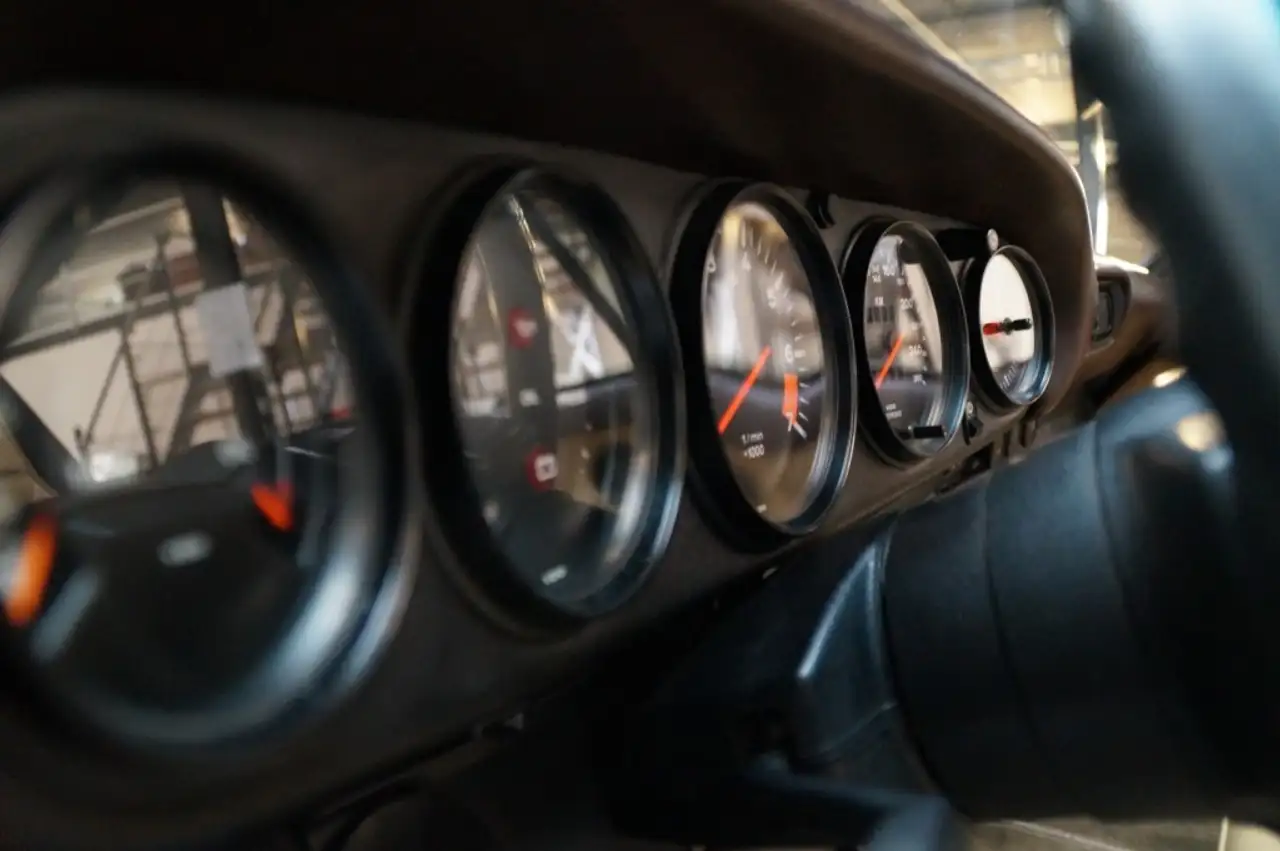 Porsche 911 Targa 3.0 Super Carrera Beautiful Driver (1982), foto 10