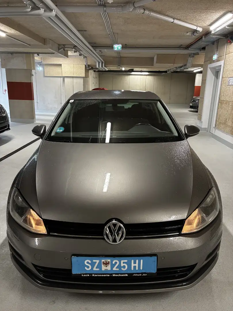 Volkswagen Golf Rabbit 1,6 TDI BMT Grau - 2