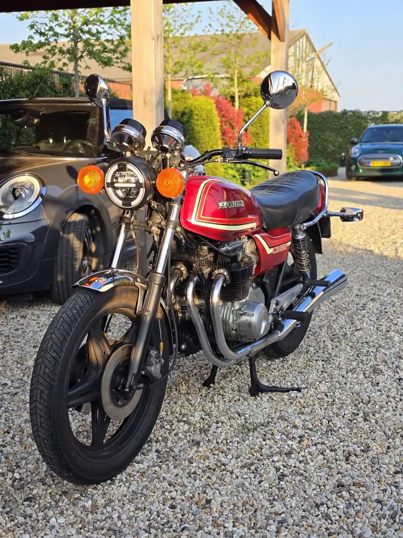 Honda CB 650 Rouge - 1