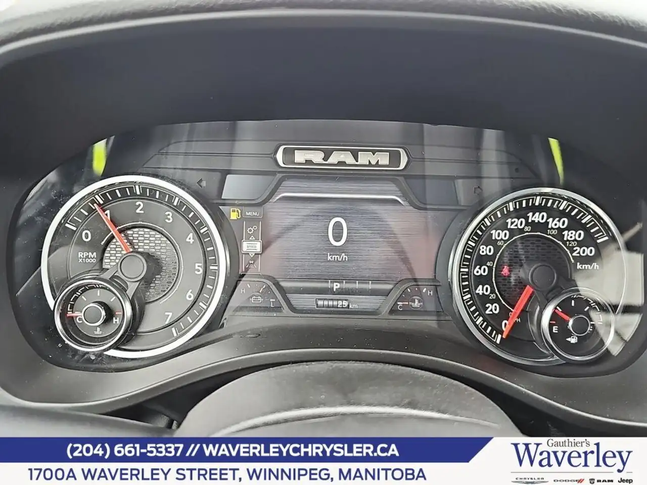 RAM 1500 снимка RAM 1500