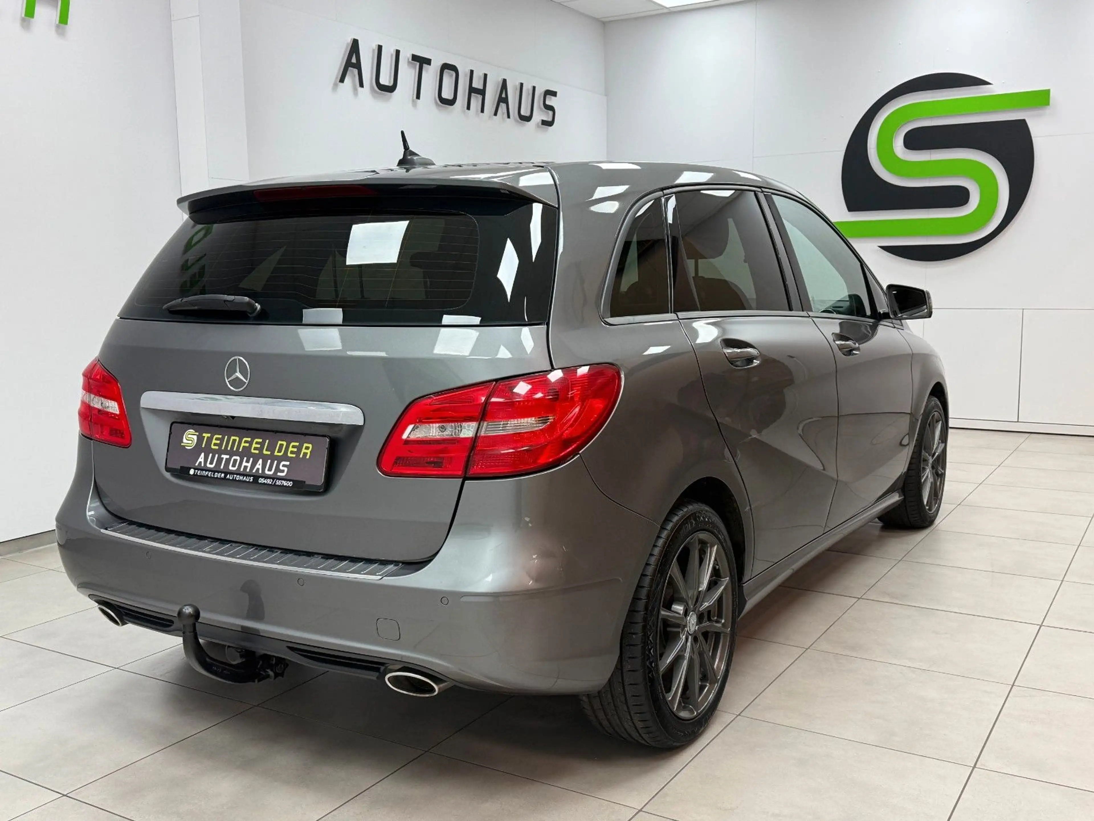Mercedes-Benz B 220 CDI / AHK / NAVI / TEMPOMAT / RKAM — photo 7