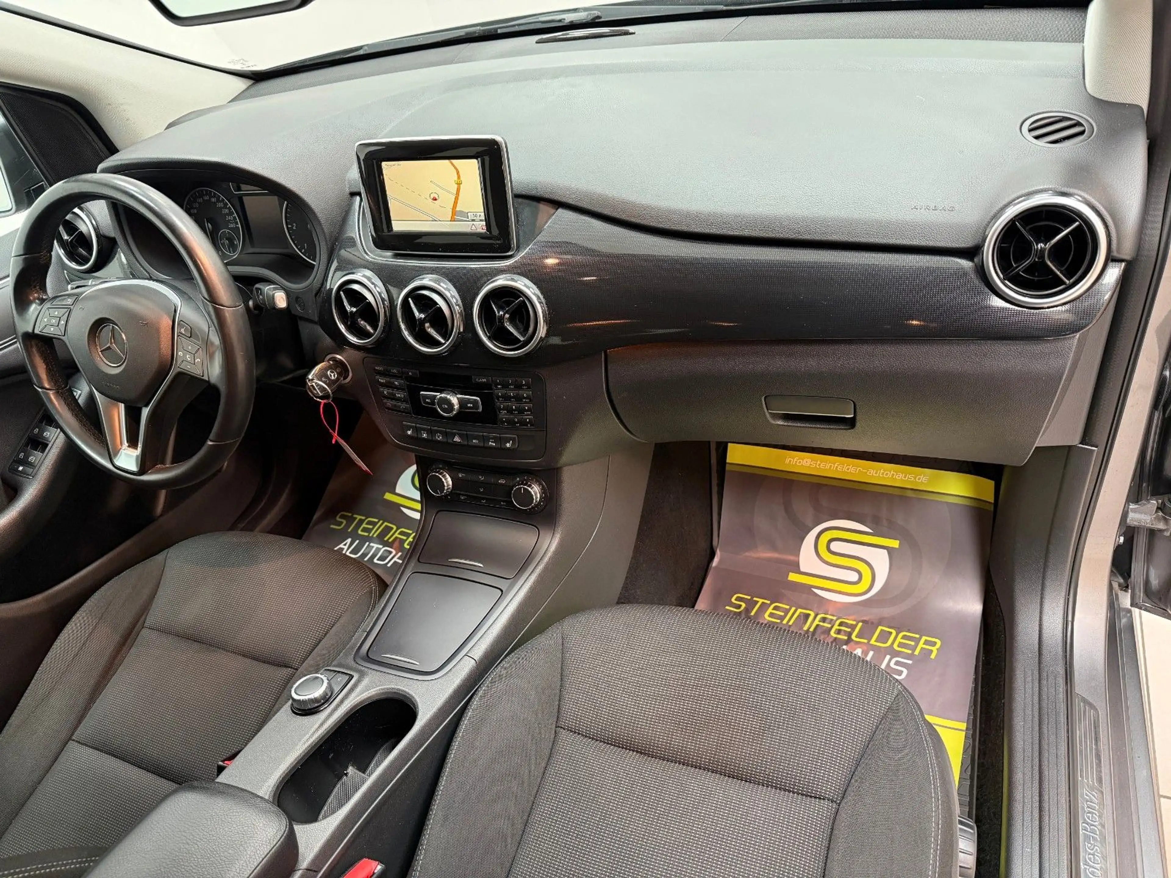 Mercedes-Benz B 220 CDI / AHK / NAVI / TEMPOMAT / RKAM — photo 10