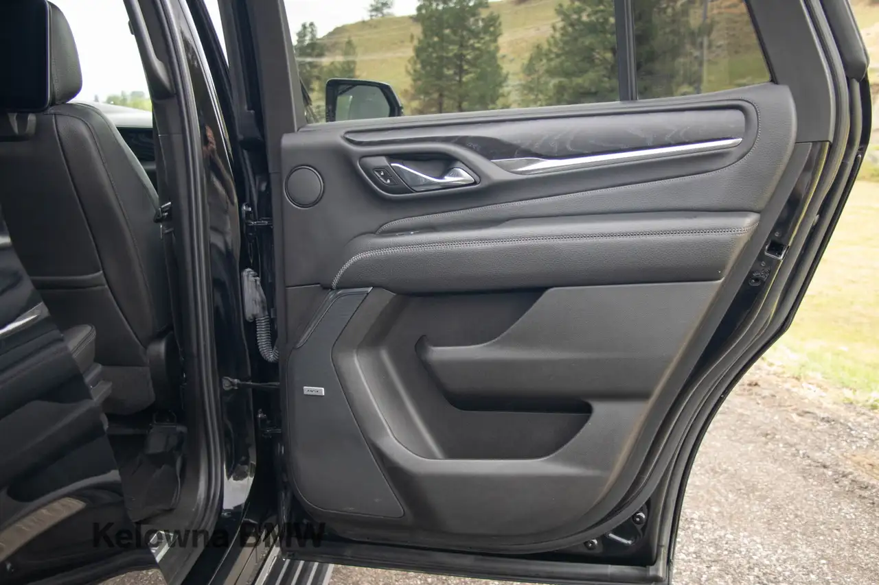 GMC Yukon снимка GMC Yukon