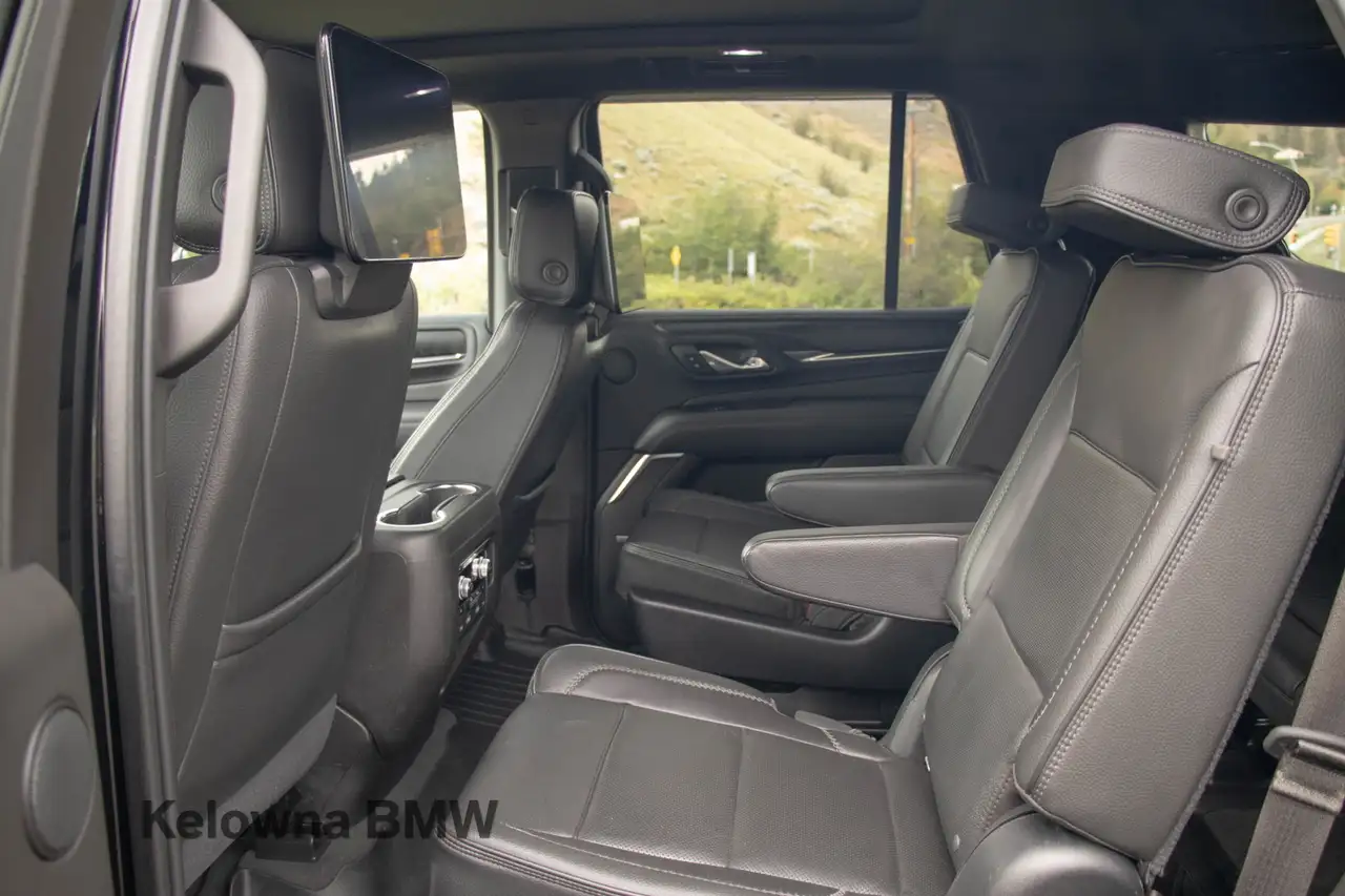 GMC Yukon снимка GMC Yukon