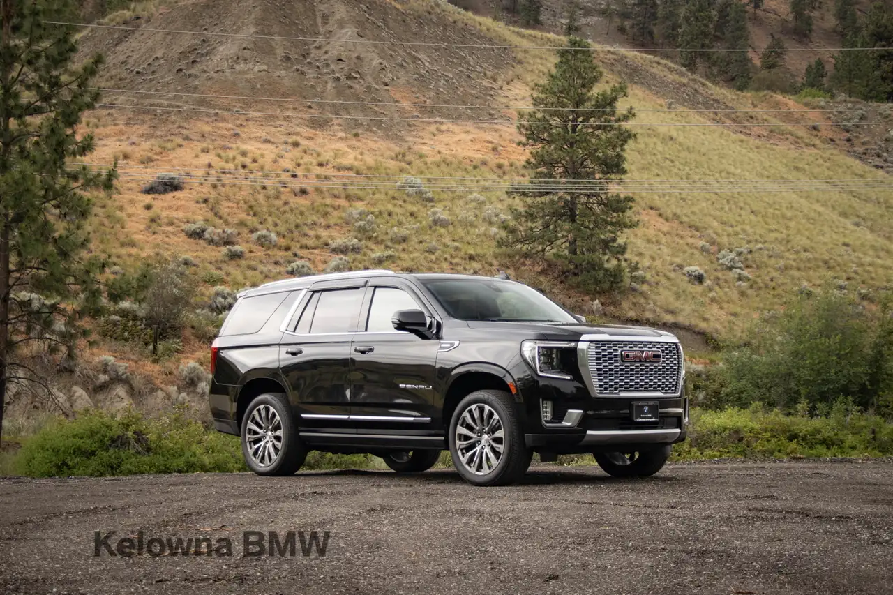 GMC Yukon снимка GMC Yukon
