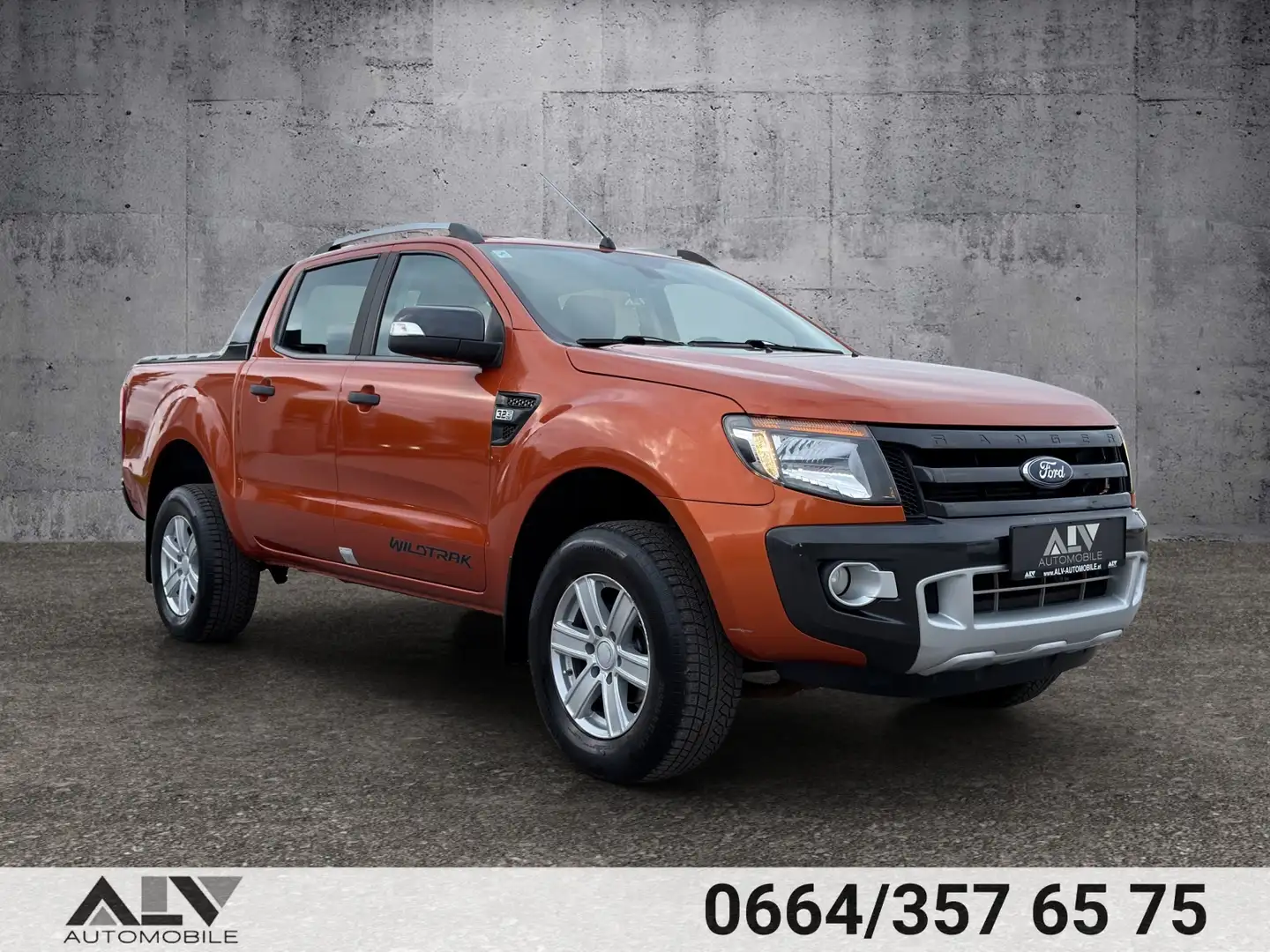 Ford Ranger Wildtrak Doppelkabine 4x4 3,2 TDCI Automatik Orange - 1