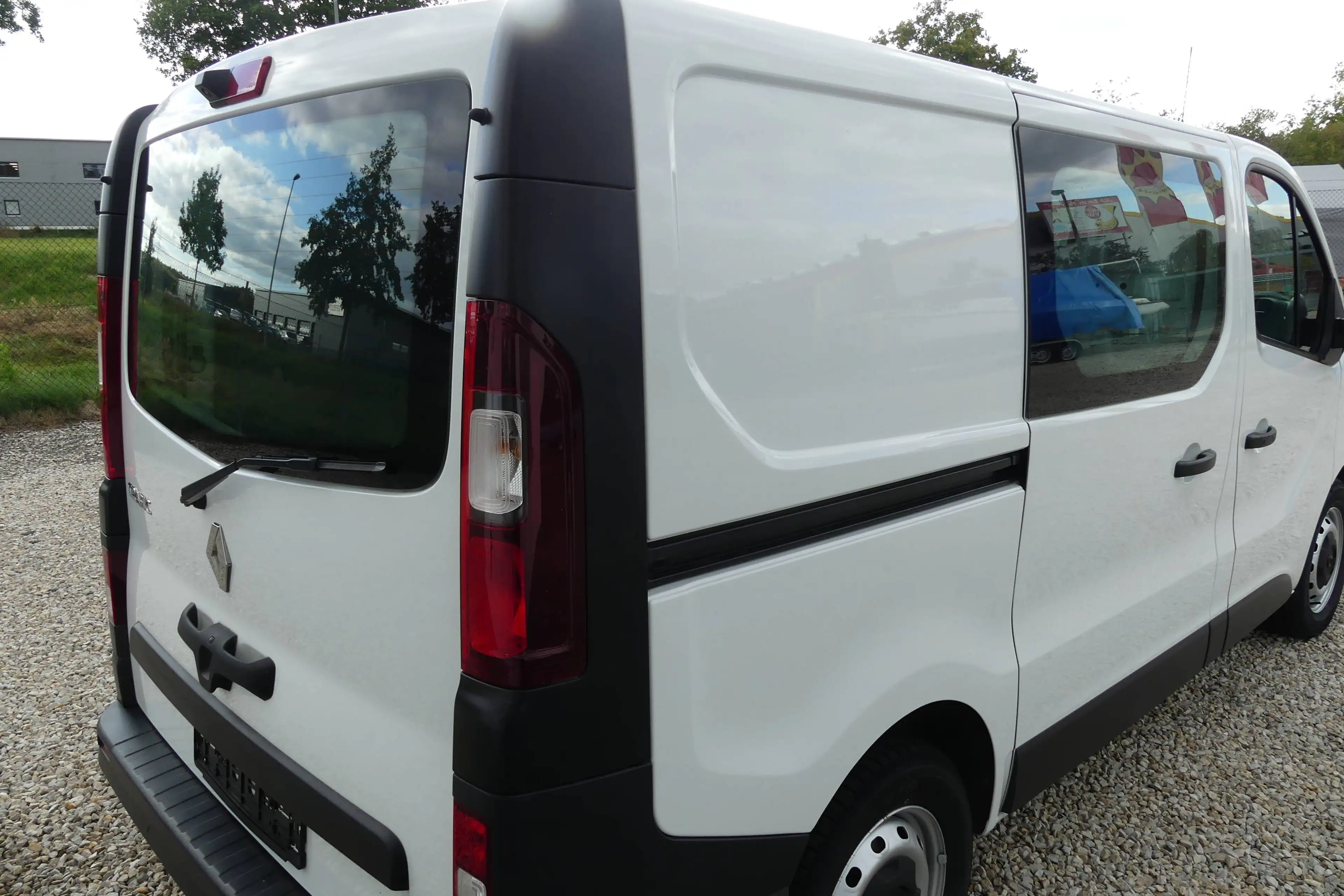 Renault Trafic Trafic ENERGY dCi 120 L2H1 3.0t Komfort 1.Hand — photo 6