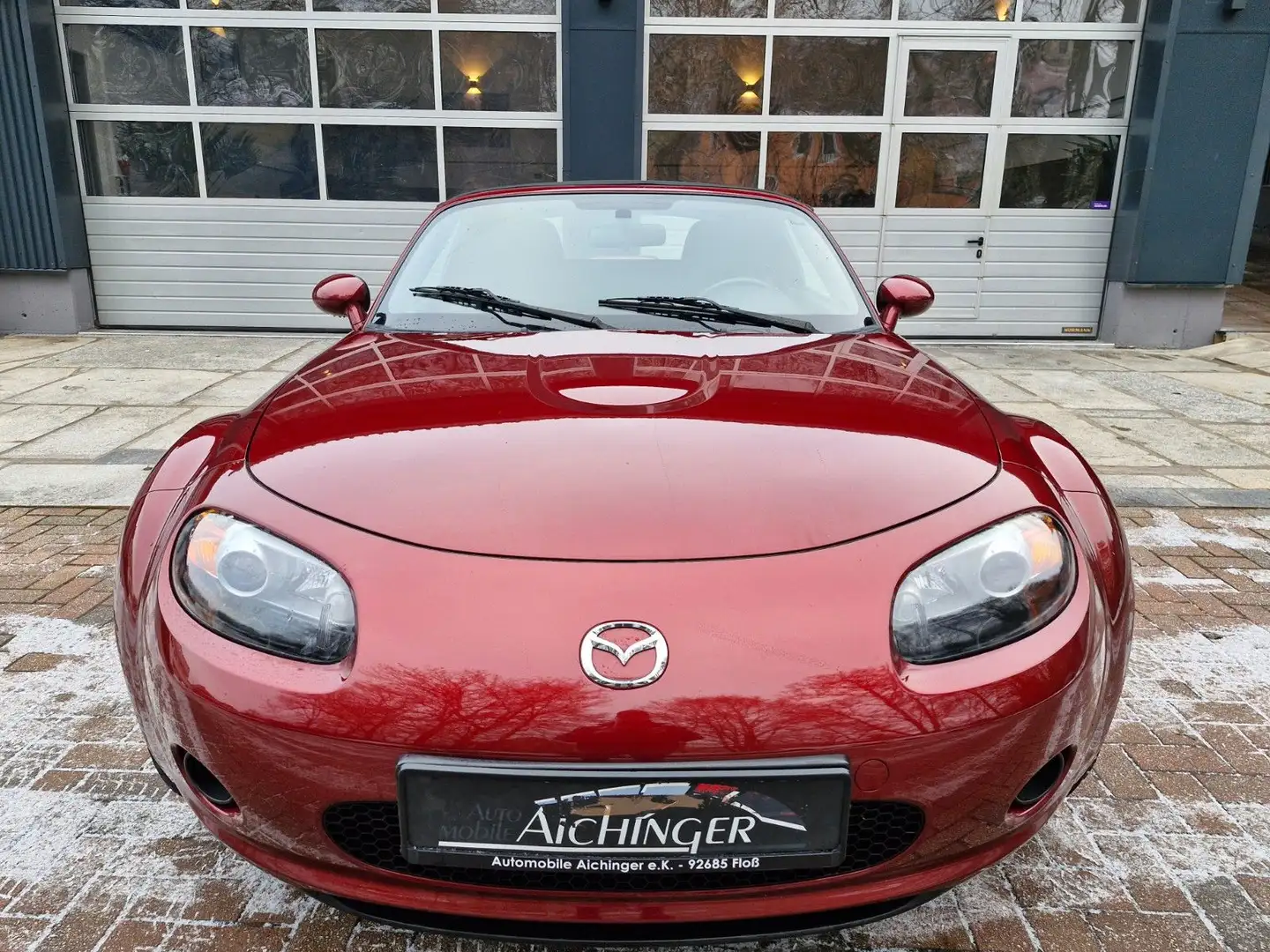 Mazda MX-5 1.8 Emotion 8-Fach 2.Hand 97tkm Rot - 2