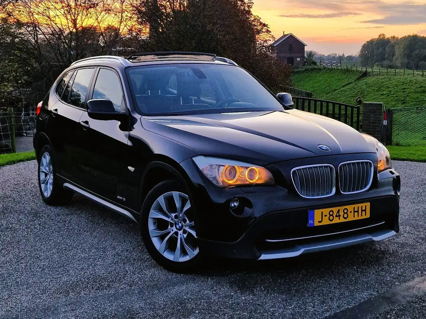 BMW X1 BMW X1 Sdrive 18I 2011 Nw koppe/Ketti/Apk/Pano/Vol Zwart - 1