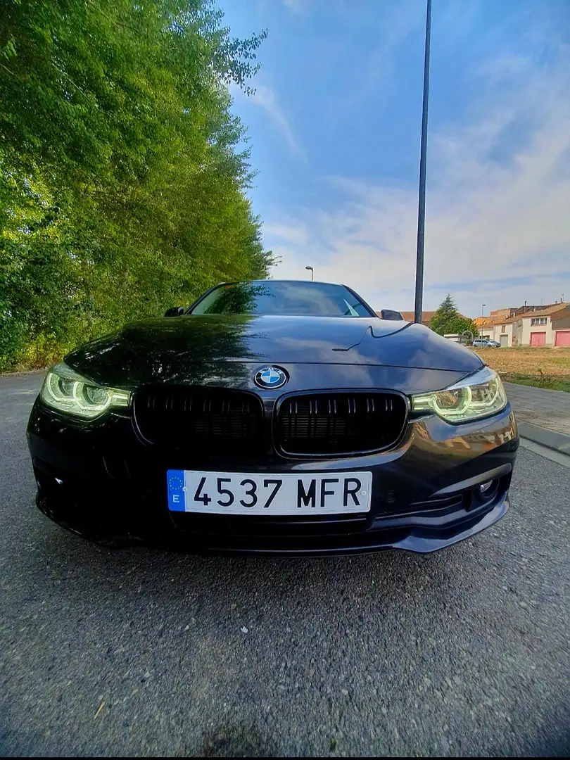 BMW 320 320dA EfficientDynamics Marrón - 2