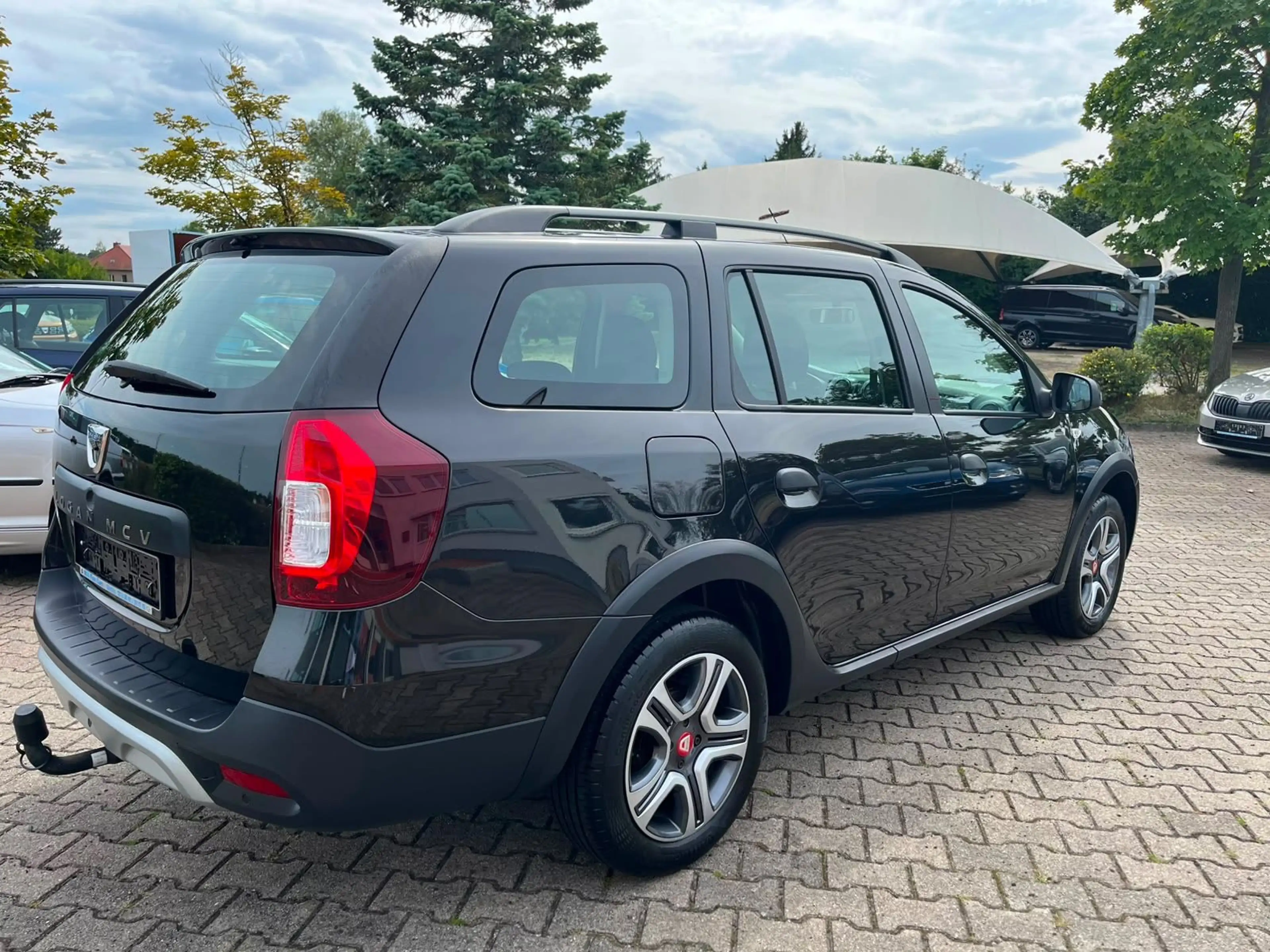 Dacia Logan MCV TCe 90 Stepway — photo 4