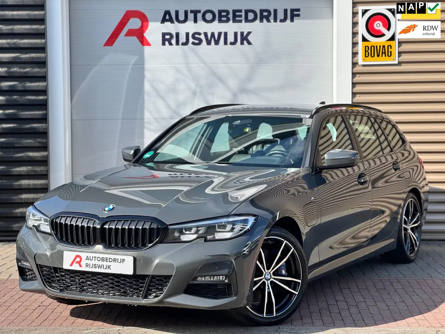 BMW 330 3-serie Touring 330e M Sport Dravit Grau! BTW! Grijs - 1