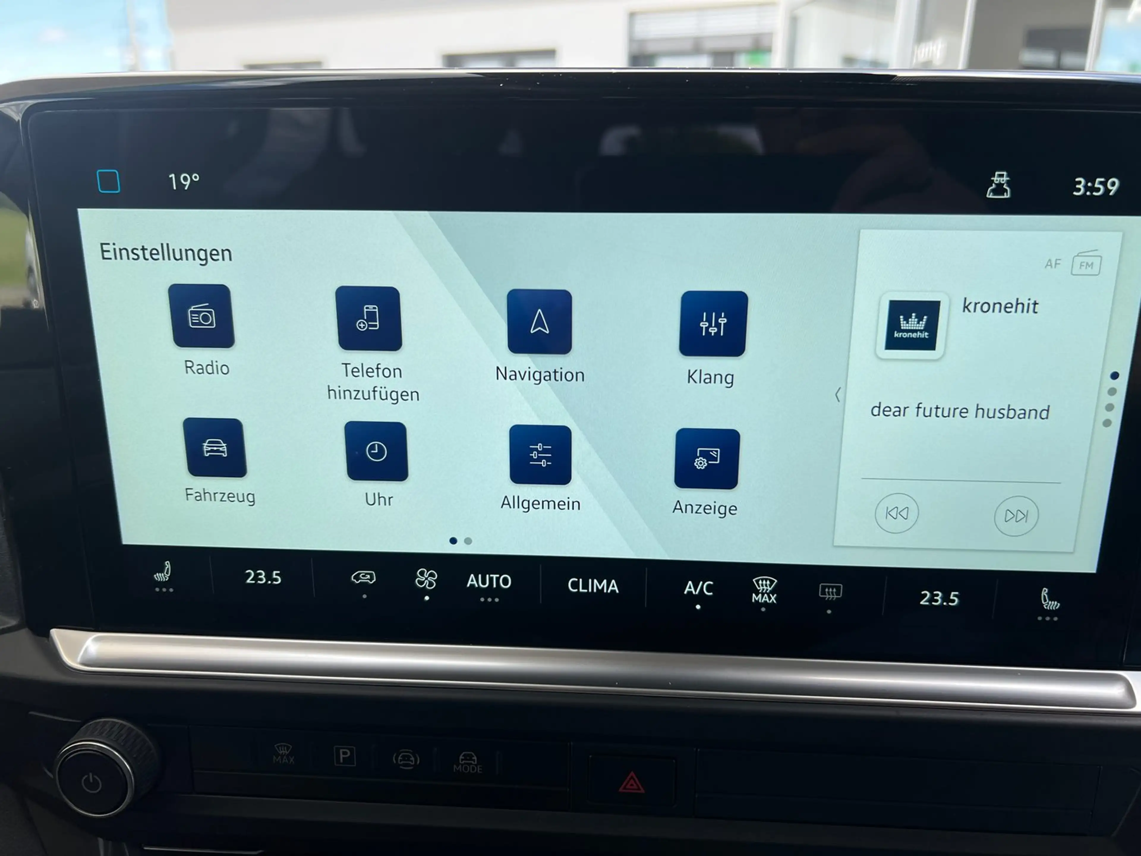 Volkswagen T7 Caravelle VW T7 Caravelle Style TDI — photo 15