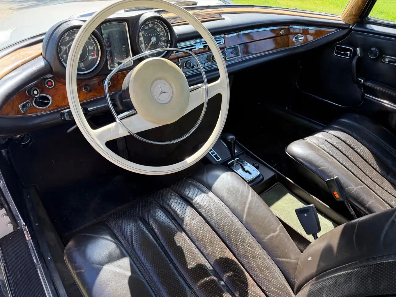 Mercedes-Benz 280 SE 3.5, foto 3