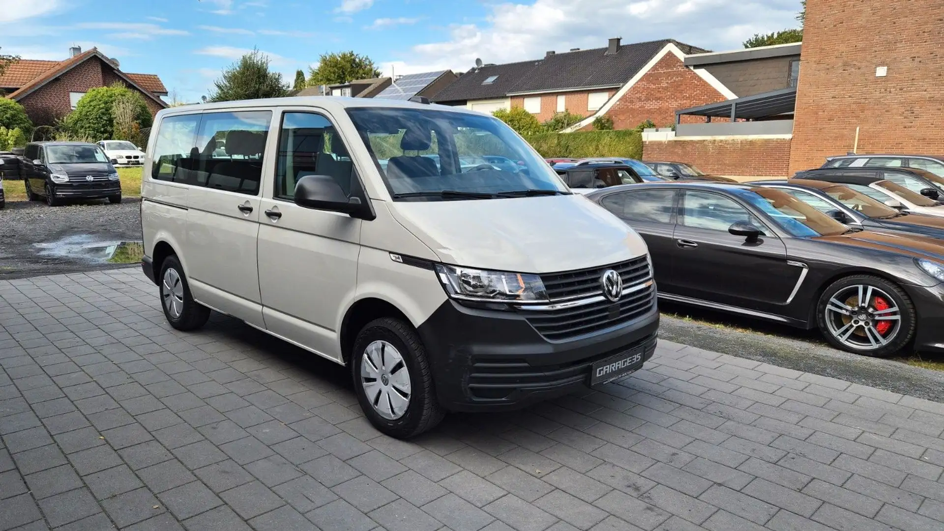 Volkswagen T6 Kombi T6.1 Transporter Kombi FWD/NAVI/9 SITZER Gris - 1
